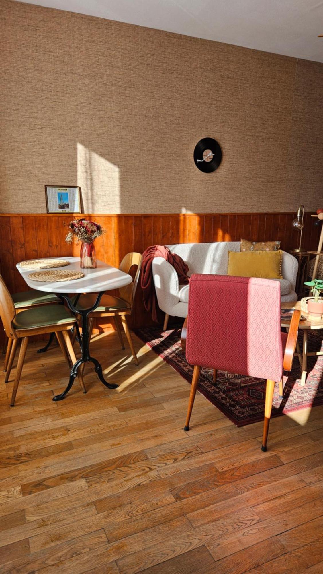 Studio 2 Pers Aux Inspirations 60S Chalon-sur-Saone Ngoại thất bức ảnh